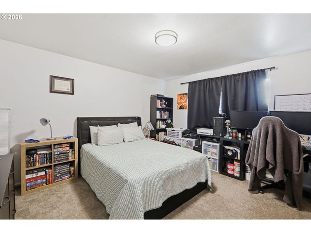 623 W 18TH Ave, Eugene, OR 97402