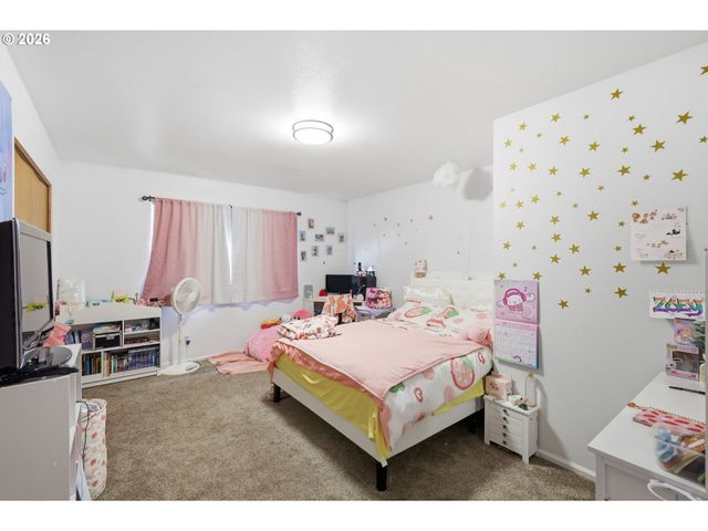 623 W 18TH Ave, Eugene, OR 97402