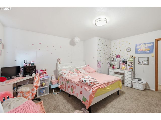 623 W 18TH Ave, Eugene, OR 97402