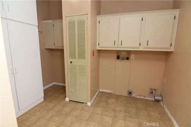 9161 Santa Fe Ave E 27, Hesperia, CA 92345