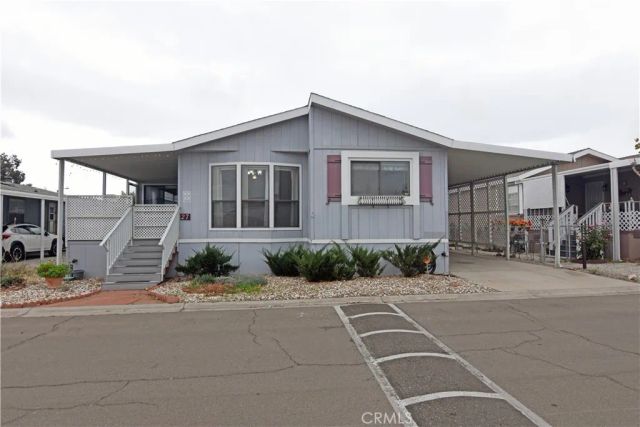 9161 Santa Fe Ave E 27, Hesperia, CA 92345