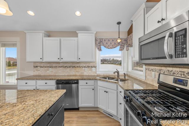 7532 Waterline Drive, Allendale, MI 49401