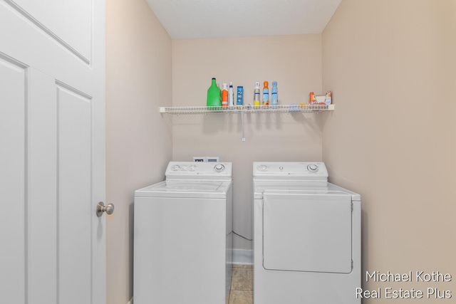 7532 Waterline Drive, Allendale, MI 49401