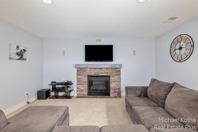 7532 Waterline Drive, Allendale, MI 49401