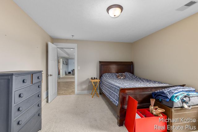 7532 Waterline Drive, Allendale, MI 49401