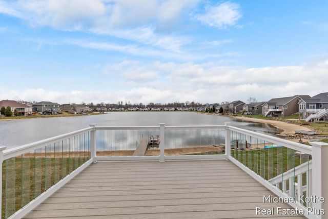 7532 Waterline Drive, Allendale, MI 49401