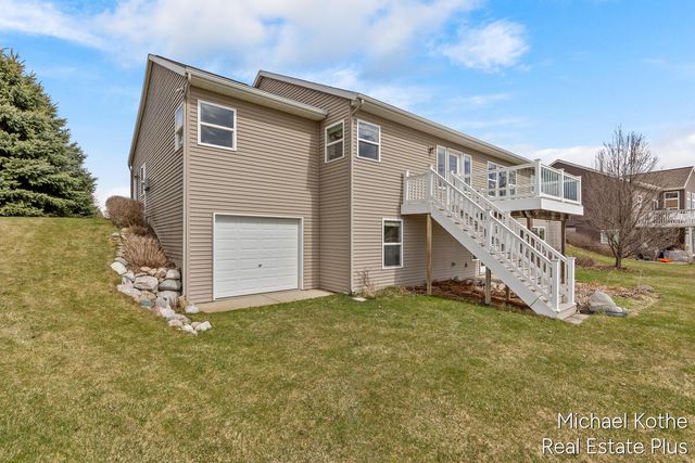 7532 Waterline Drive, Allendale, MI 49401