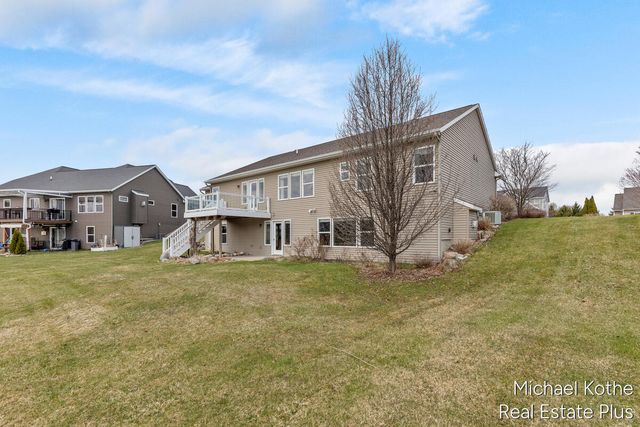 7532 Waterline Drive, Allendale, MI 49401