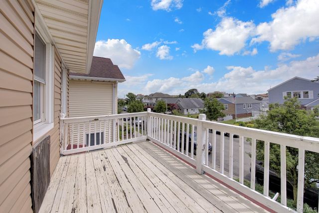 339 W Fulton Street, Long Beach, NY 11561