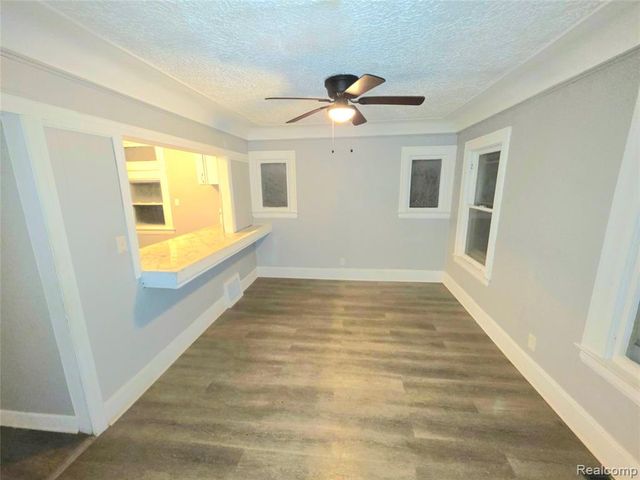 15384 Kentucky Street, Detroit, MI 48238