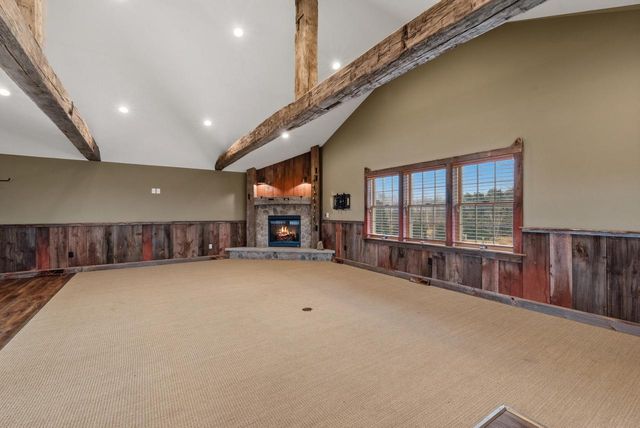 2237 Washington AVENUE, Cedarburg, WI 53012