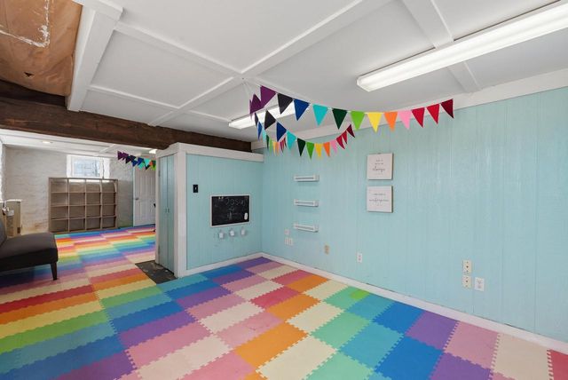 2237 Washington AVENUE, Cedarburg, WI 53012