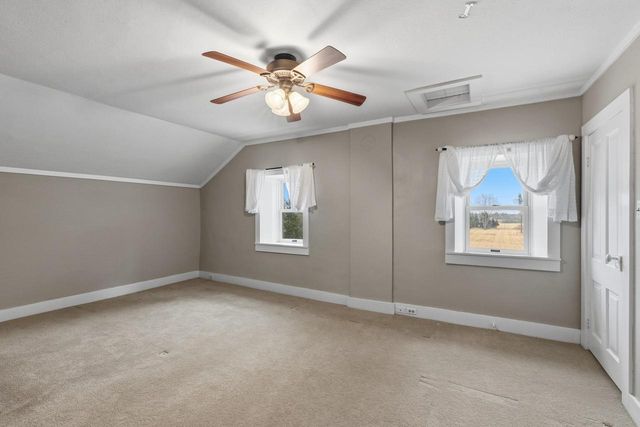 2237 Washington AVENUE, Cedarburg, WI 53012