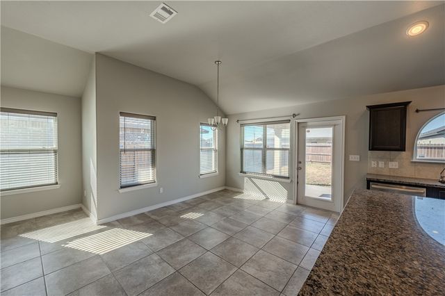 9514 English Oak Dr, Corpus Christi, TX 78410