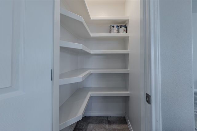 9514 English Oak Dr, Corpus Christi, TX 78410