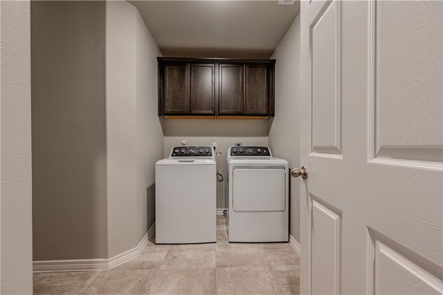 9514 English Oak Dr, Corpus Christi, TX 78410