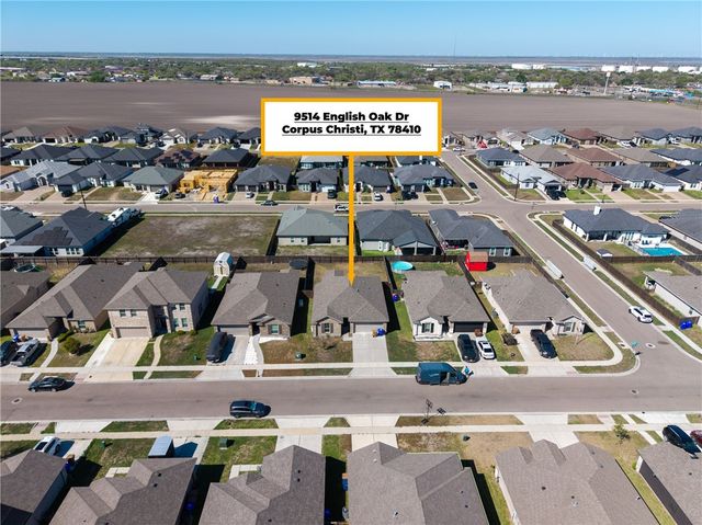 9514 English Oak Dr, Corpus Christi, TX 78410