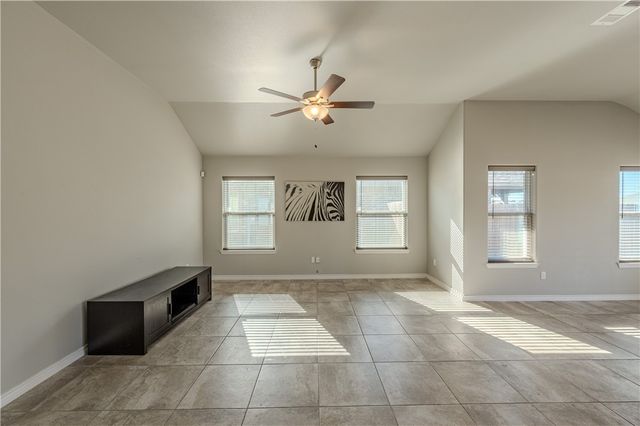 9514 English Oak Dr, Corpus Christi, TX 78410