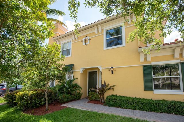 12410 NW 33rd St, Sunrise, FL 33323