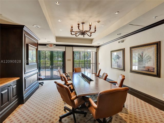 12410 NW 33rd St, Sunrise, FL 33323