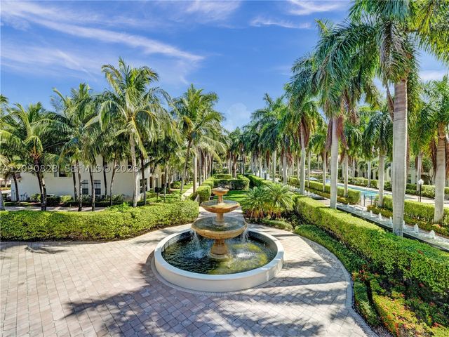 12410 NW 33rd St, Sunrise, FL 33323