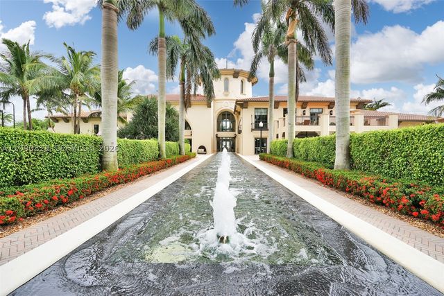 12410 NW 33rd St, Sunrise, FL 33323