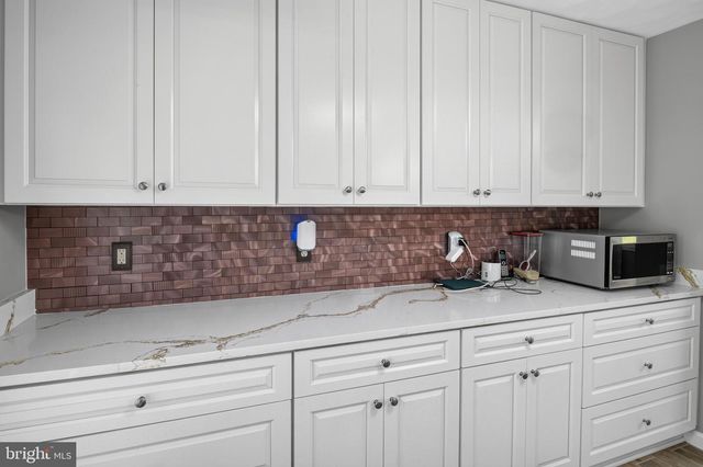1423 HALLOWELL LN, New Windsor, MD 21776