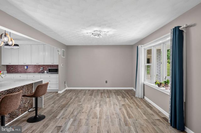 1423 HALLOWELL LN, New Windsor, MD 21776