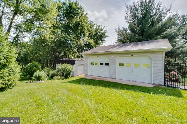 1423 HALLOWELL LN, New Windsor, MD 21776