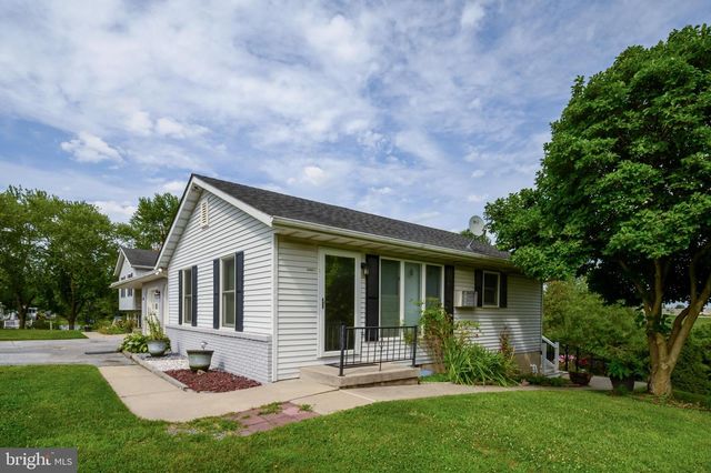 1423 HALLOWELL LN, New Windsor, MD 21776
