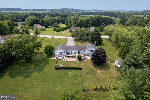1423 HALLOWELL LN, New Windsor, MD 21776