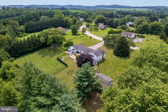 1423 HALLOWELL LN, New Windsor, MD 21776