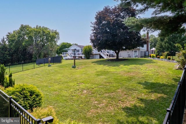 1423 HALLOWELL LN, New Windsor, MD 21776