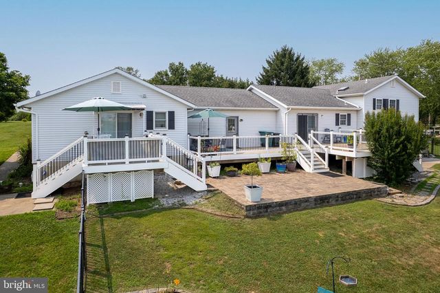 1423 HALLOWELL LN, New Windsor, MD 21776