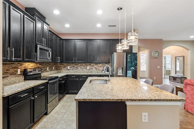 2028 MISTY GLEN DRIVE, Apopka, FL 32712