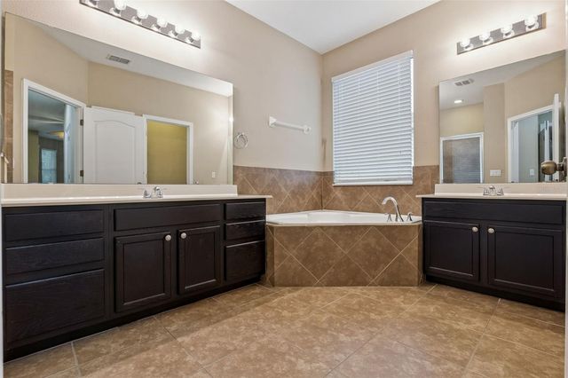 2028 MISTY GLEN DRIVE, Apopka, FL 32712