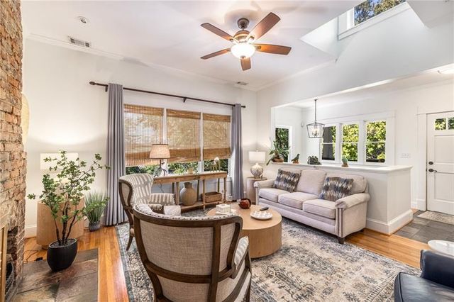 989 Amsterdam NE Avenue, Atlanta, GA 30306