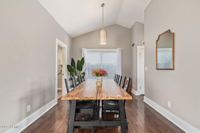 1118 E WICKIEUP Lane, Phoenix, AZ 85024