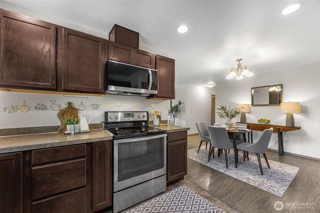 19305 86th Avenue NE, Arlington, WA 98223