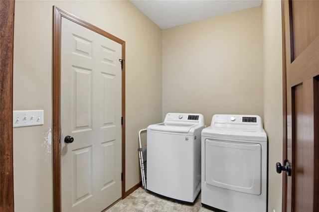 2508 State Street, Eau Claire, WI 54701