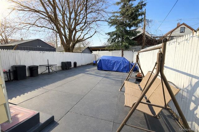 93-09 Vanderveer Street, New York City, NY 11428