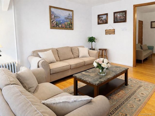 93-09 Vanderveer Street, New York City, NY 11428