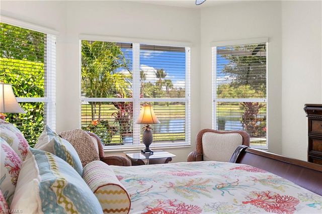 8960 Cherry Oaks TRL, Naples, FL 34114