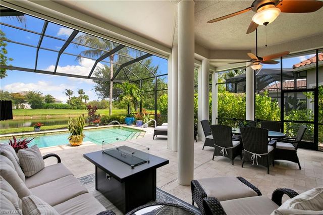 8960 Cherry Oaks TRL, Naples, FL 34114