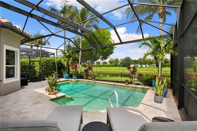 8960 Cherry Oaks TRL, Naples, FL 34114