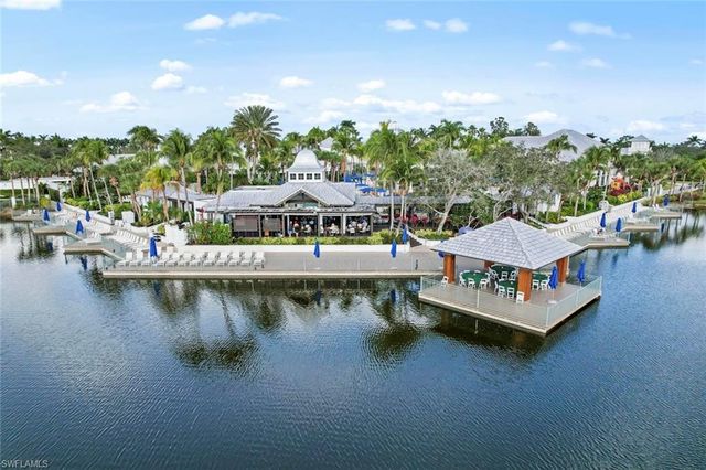8960 Cherry Oaks TRL, Naples, FL 34114