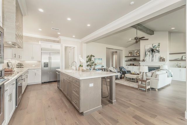 11421 N Live Oak Drive, Fresno, CA 93730