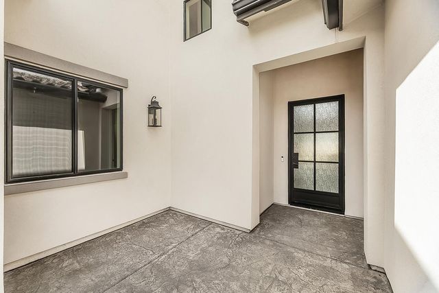 11421 N Live Oak Drive, Fresno, CA 93730