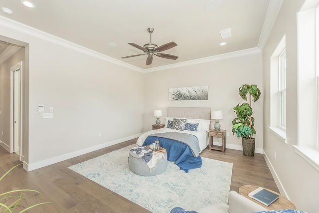 11421 N Live Oak Drive, Fresno, CA 93730