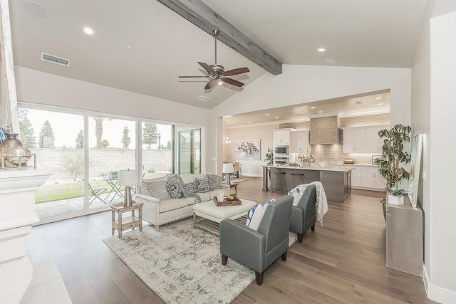 11421 N Live Oak Drive, Fresno, CA 93730